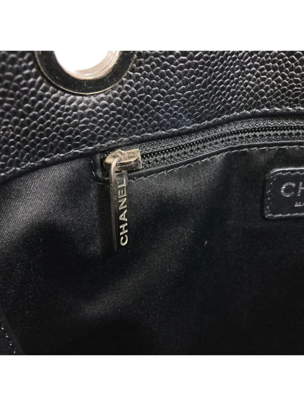Chanel Quilted CC Logo Chain 2-Way Tote Bag Grained Calfskin